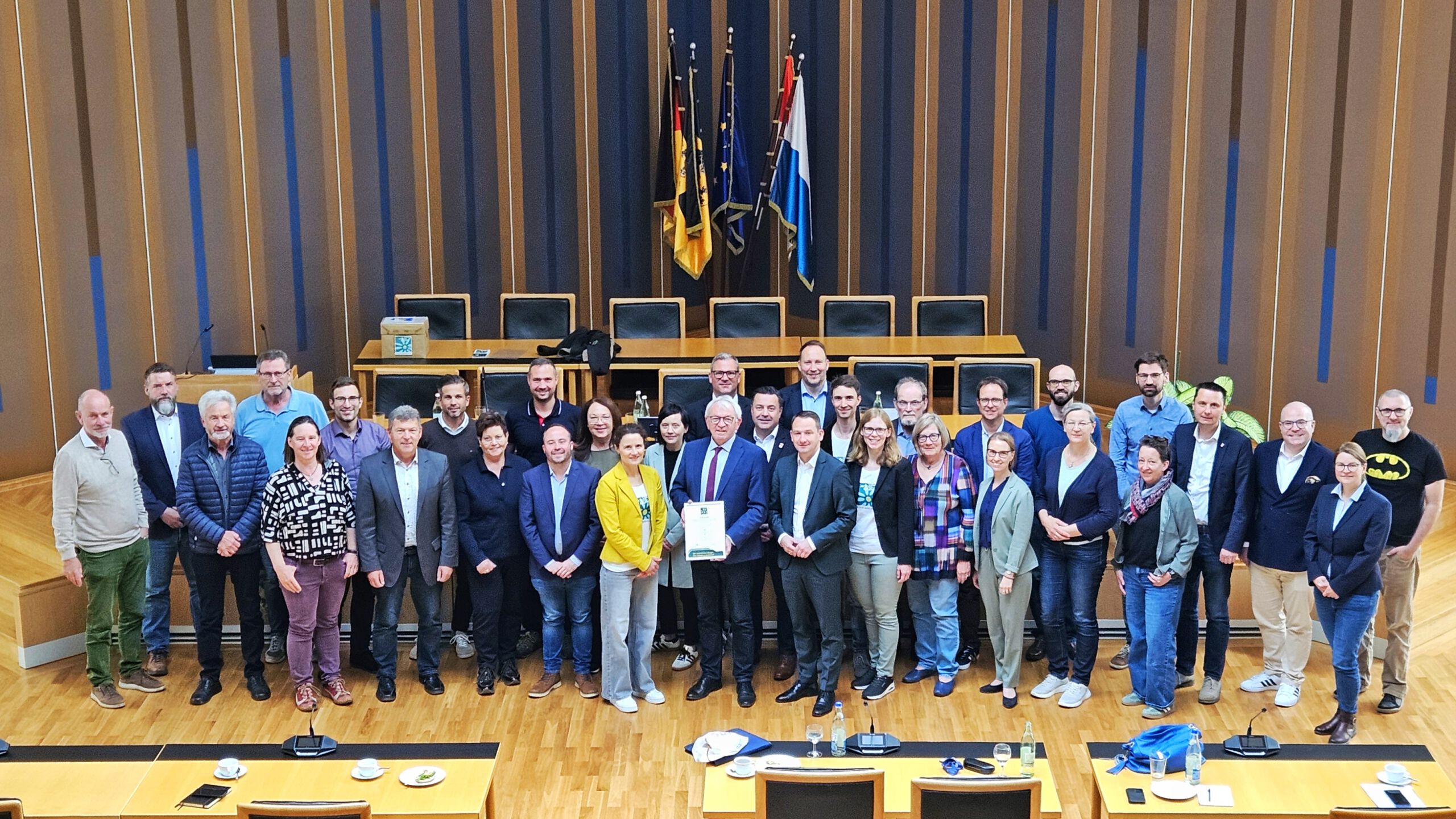 Gruppenfoto bei der 20. Mitgliederversammlung der LAG Region Bamberg e. V.. Foto: Markus Hammrich